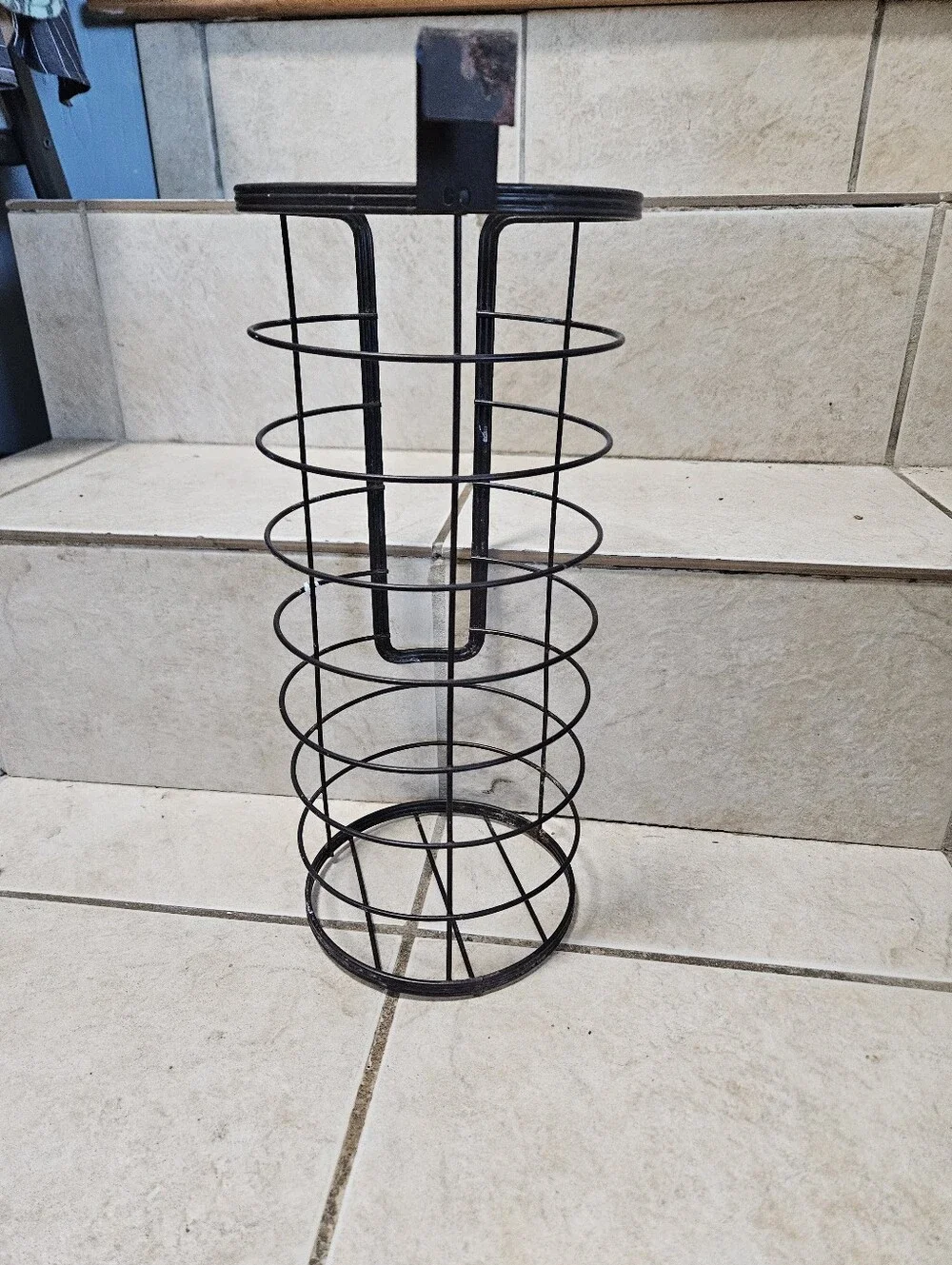 Black wire toilet paper holder #bathroom #toiletpaperholder